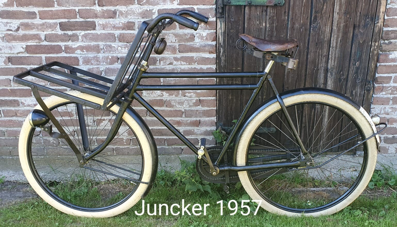 Juncker transport fiets 1957, Ophalen