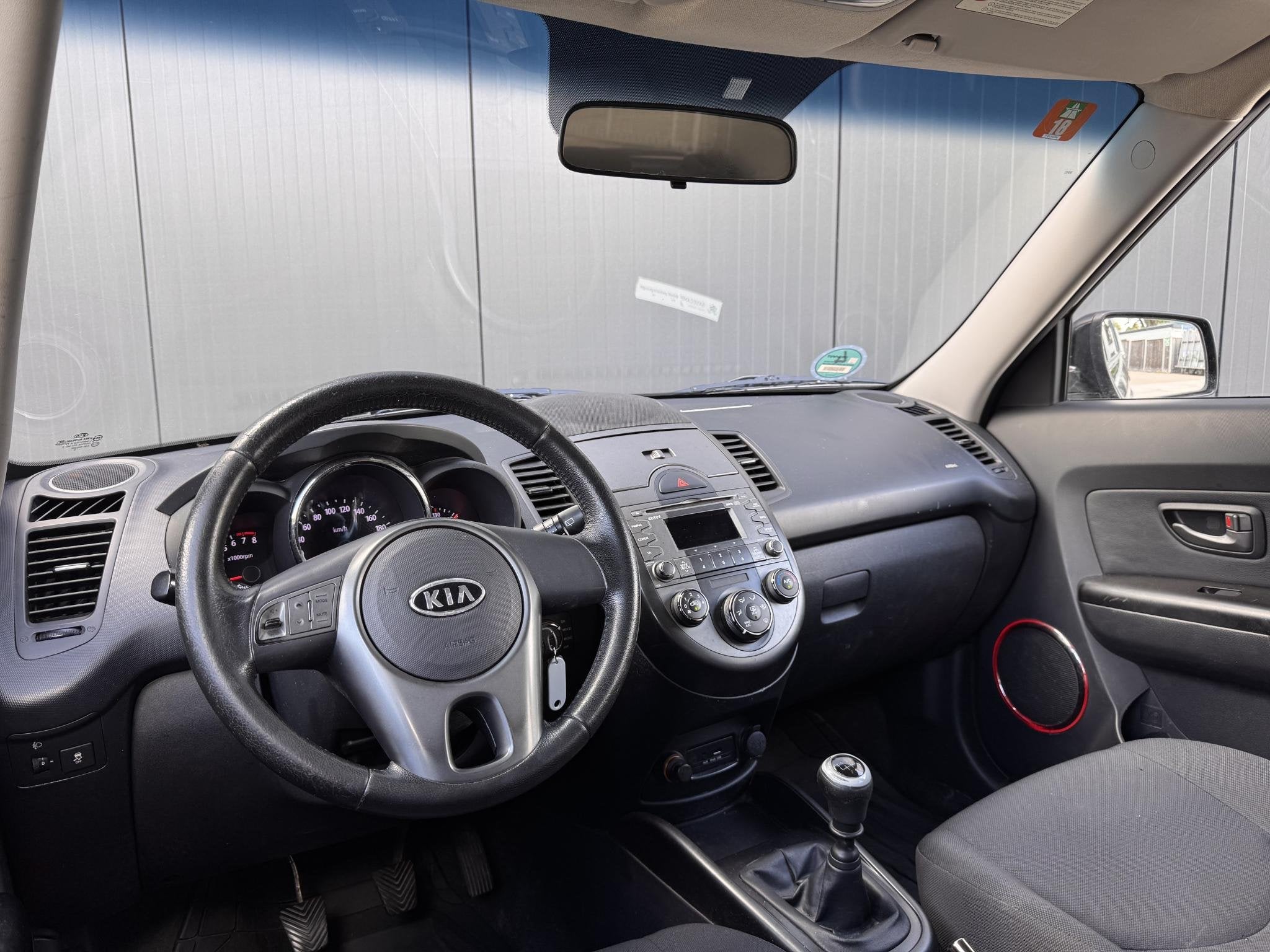 Kia Soul 1.6 X-ecutive / Airco / Hoge instap /, Auto's, Voorwielaandrijving, 1591 cc, 4 cilinders, Origineel Nederlands