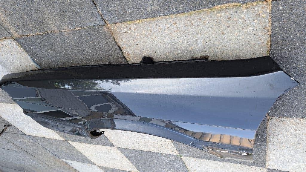 Audi 80 / 90 / Coupé B2 rechter spatbord – origineel, Gebruikt, Links, Spatbord, Audi