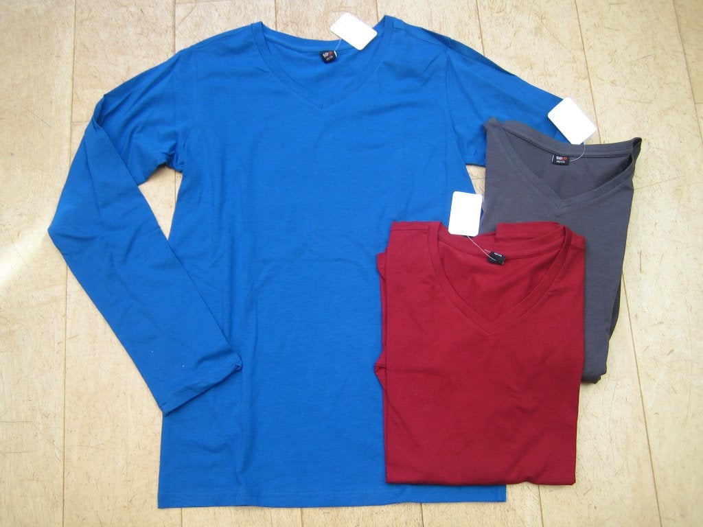 Nieuwe shirts met v hals en lange mouw, 170/176, Ophalen of Verzenden, Nieuw, Jongen, Shirt of Longsleeve