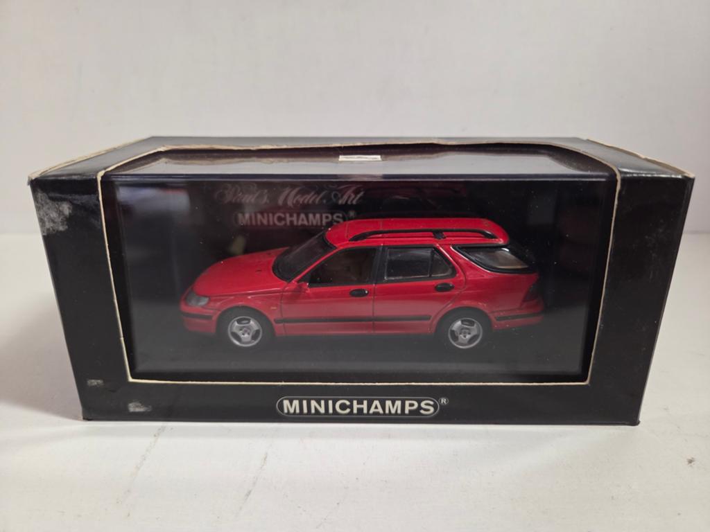 Minichamps Saab 9-5 Break 1:43, Hobby en Vrije tijd, Modelauto's | 1:43, Auto, ., Ophalen of Verzenden, Zo goed als nieuw