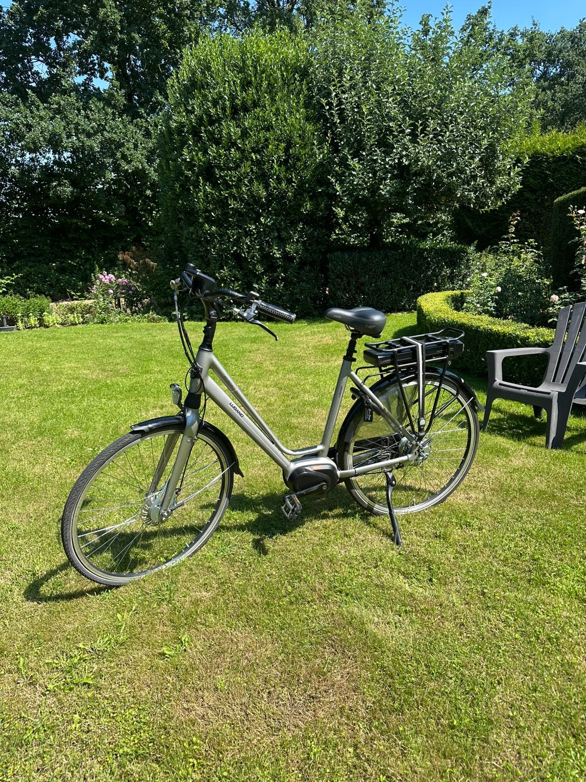 Lugano Elo de lux electrische fiets, Fietsen en Brommers, Elektrische fietsen, 51 tot 55 cm, Ophalen, Zo goed als nieuw, Overige merken