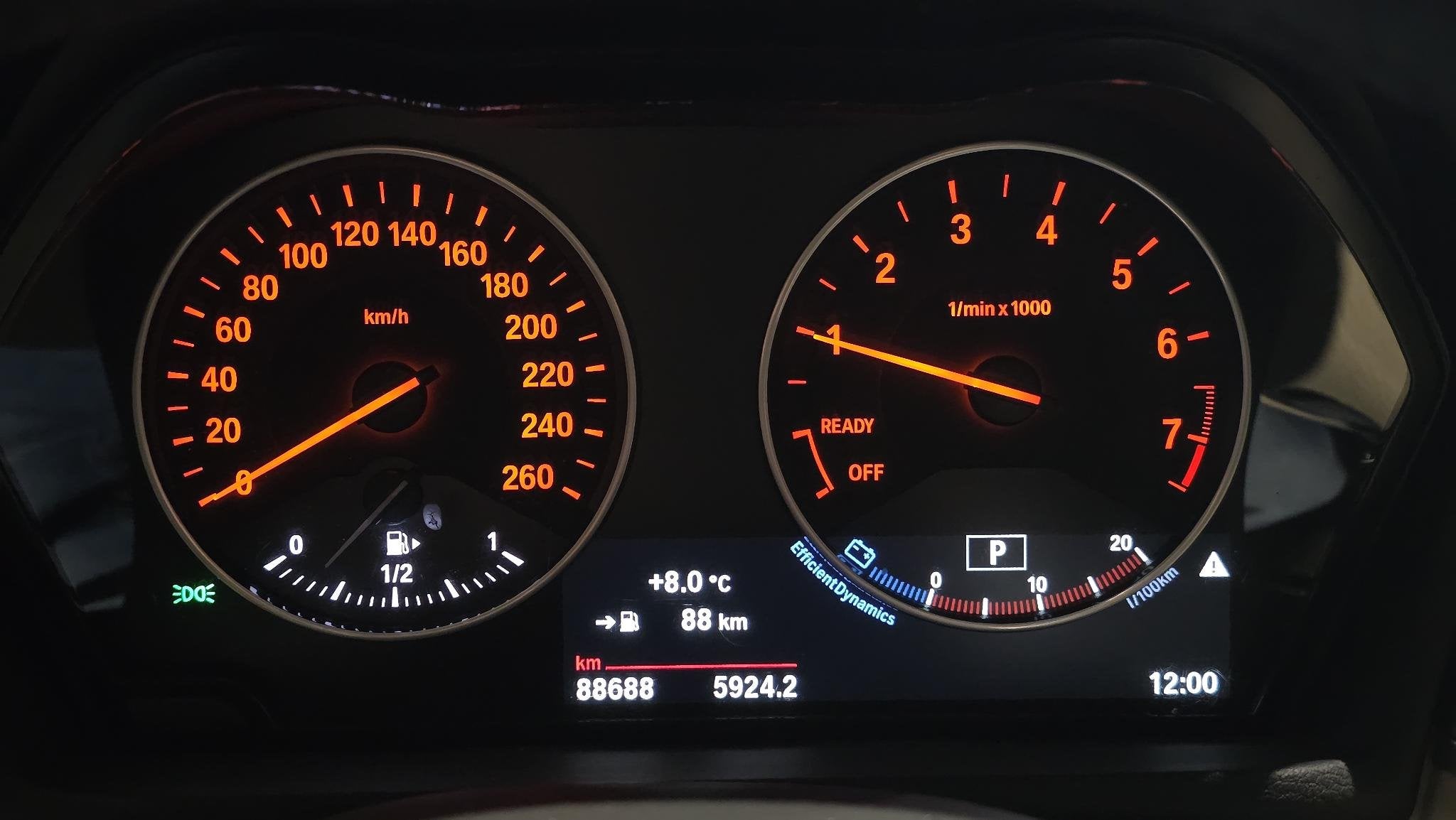 Foto 15 van BMW X1 xDrive20i Executive | Panorama | Hud | Sfeer | Camera