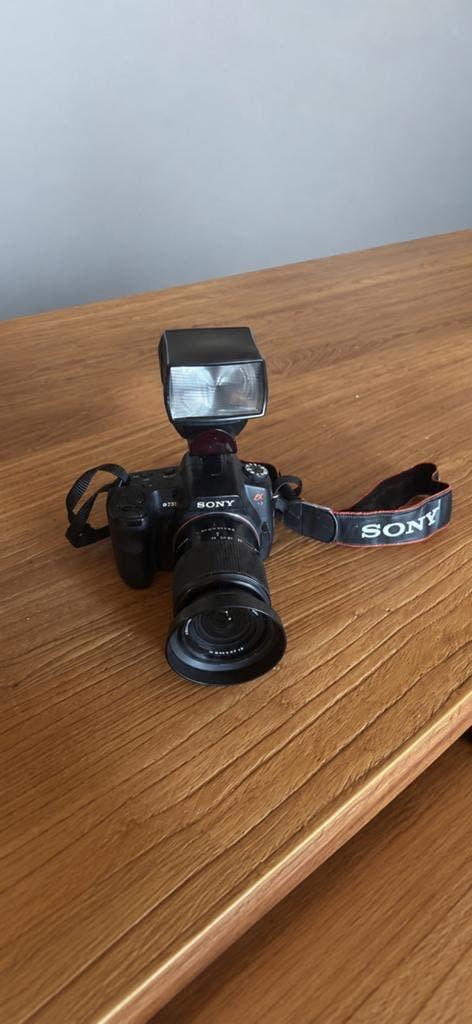 Sony Alpha a200 Spiegelreflexcamera met flitser, Gebruikt, Spiegelreflex, Ophalen of Verzenden, 4 t/m 7 keer