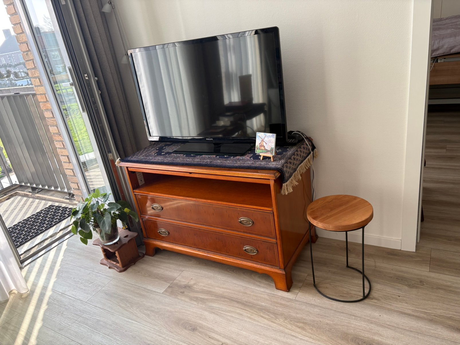 Tv kast + oude philips tv, Ophalen, Gebruikt, Minder dan 100 cm