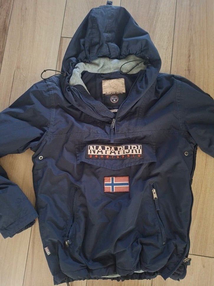 Napapijri gevoerde jas maat S, Ophalen of Verzenden, Zo goed als nieuw, Jongen of Meisje, Jas