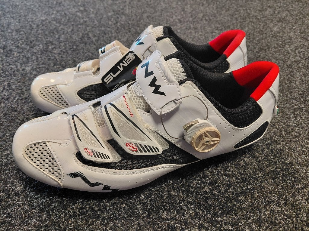 Northwave Galaxy Fietsschoenen Maat 42 Nieuw!, Ophalen, Nieuw, Overige maten, Schoenen