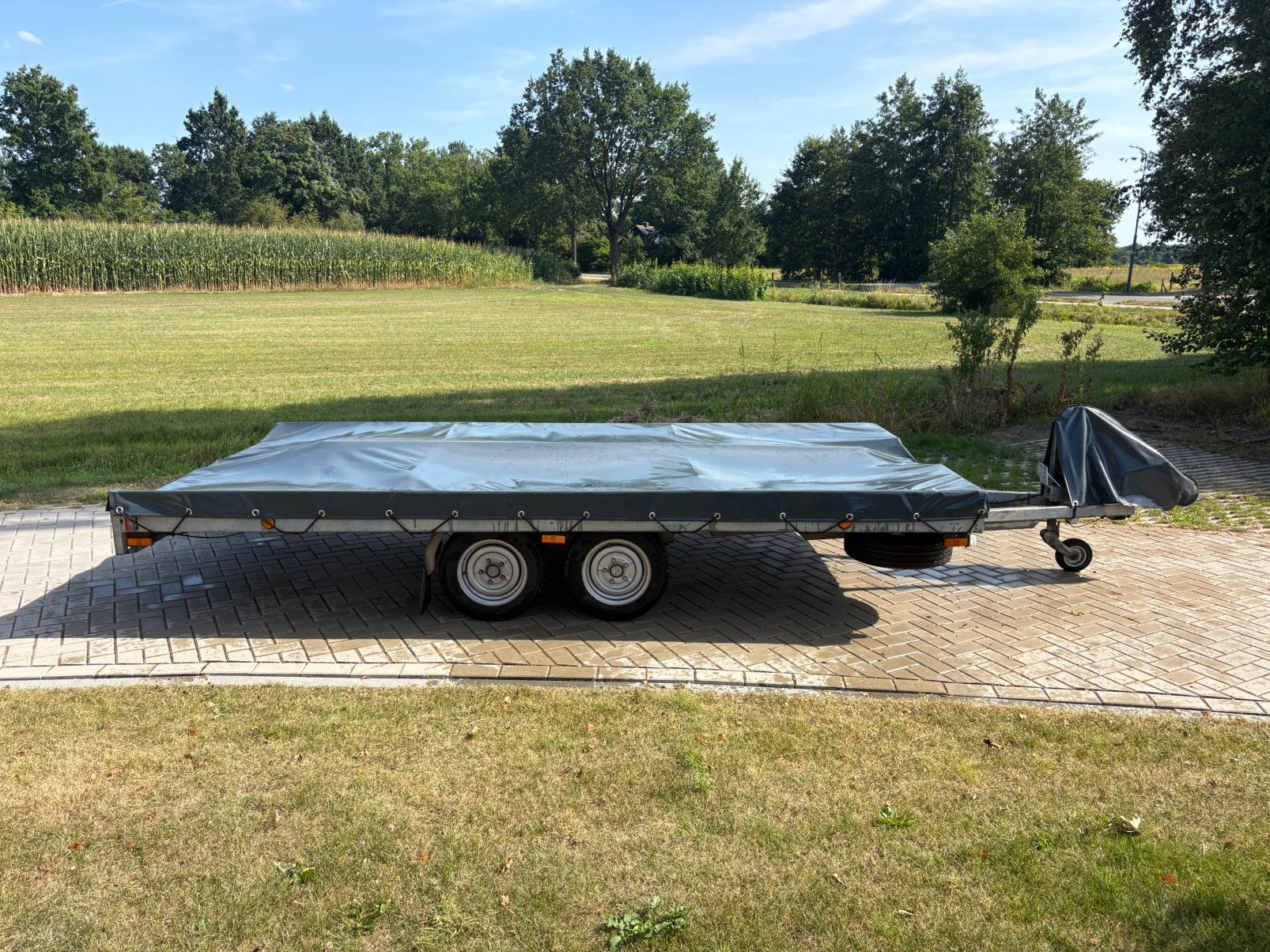 Hapert B2000 Autotrailer plateauwagen 2000kg - 2700kg, Auto diversen, Aanhangers en Bagagewagens, Ophalen, Zo goed als nieuw