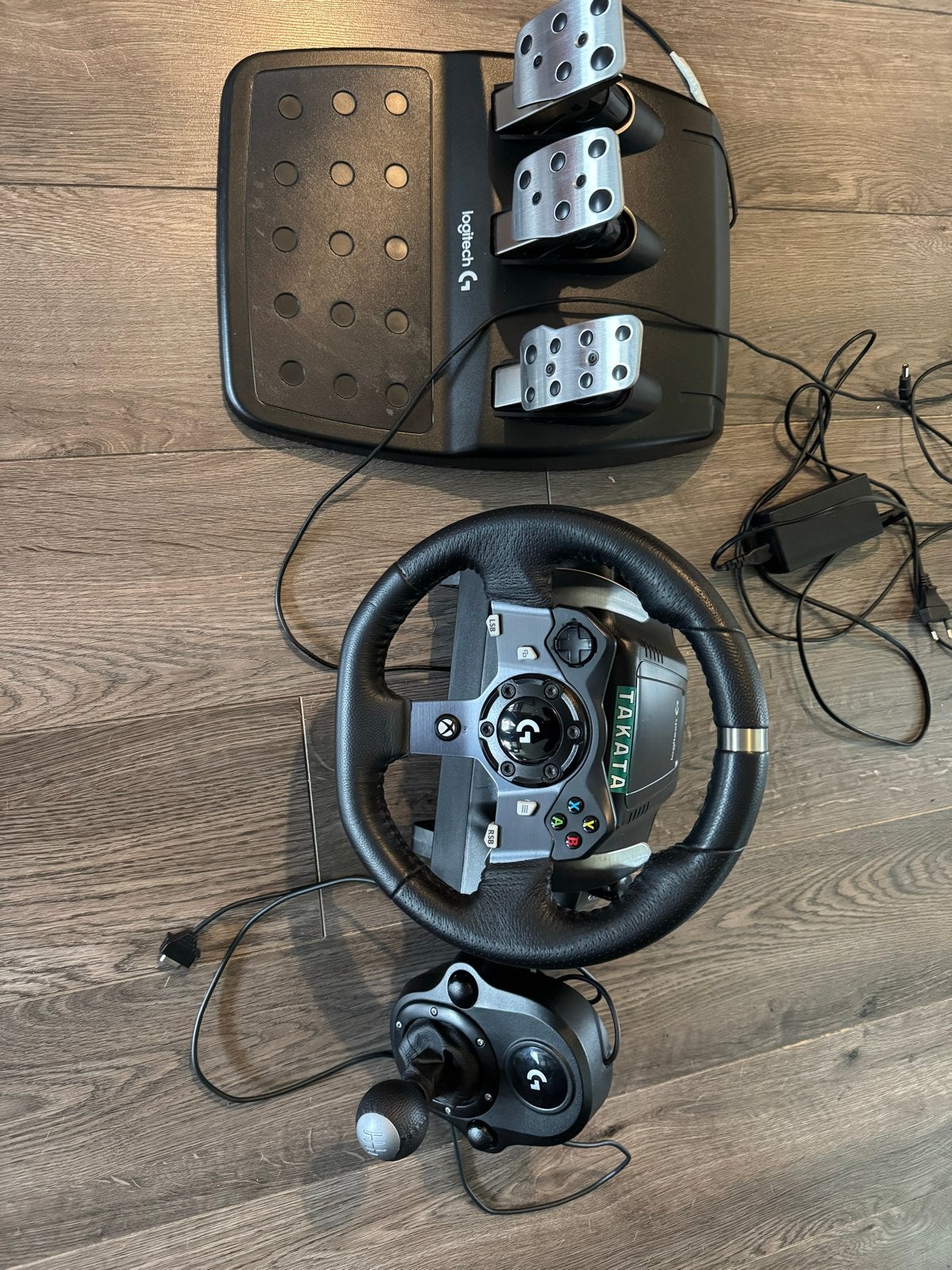 Logitech G920 Driving Force racestuur met pedalen en shifter, Spelcomputers en Games, Spelcomputers | Overige Accessoires, Ophalen