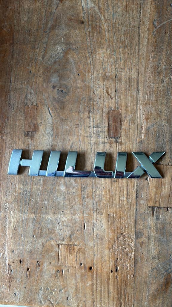 MOOI HYLUX EMBLEEM LOGO VAN TOYOTA, Ophalen of Verzenden