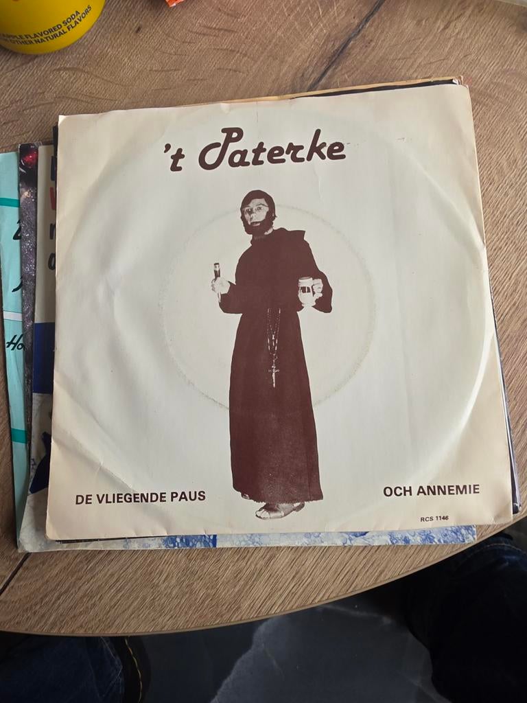 't Paterke - De Vliegende Paus / Och Annemie (Single), Ophalen of Verzenden