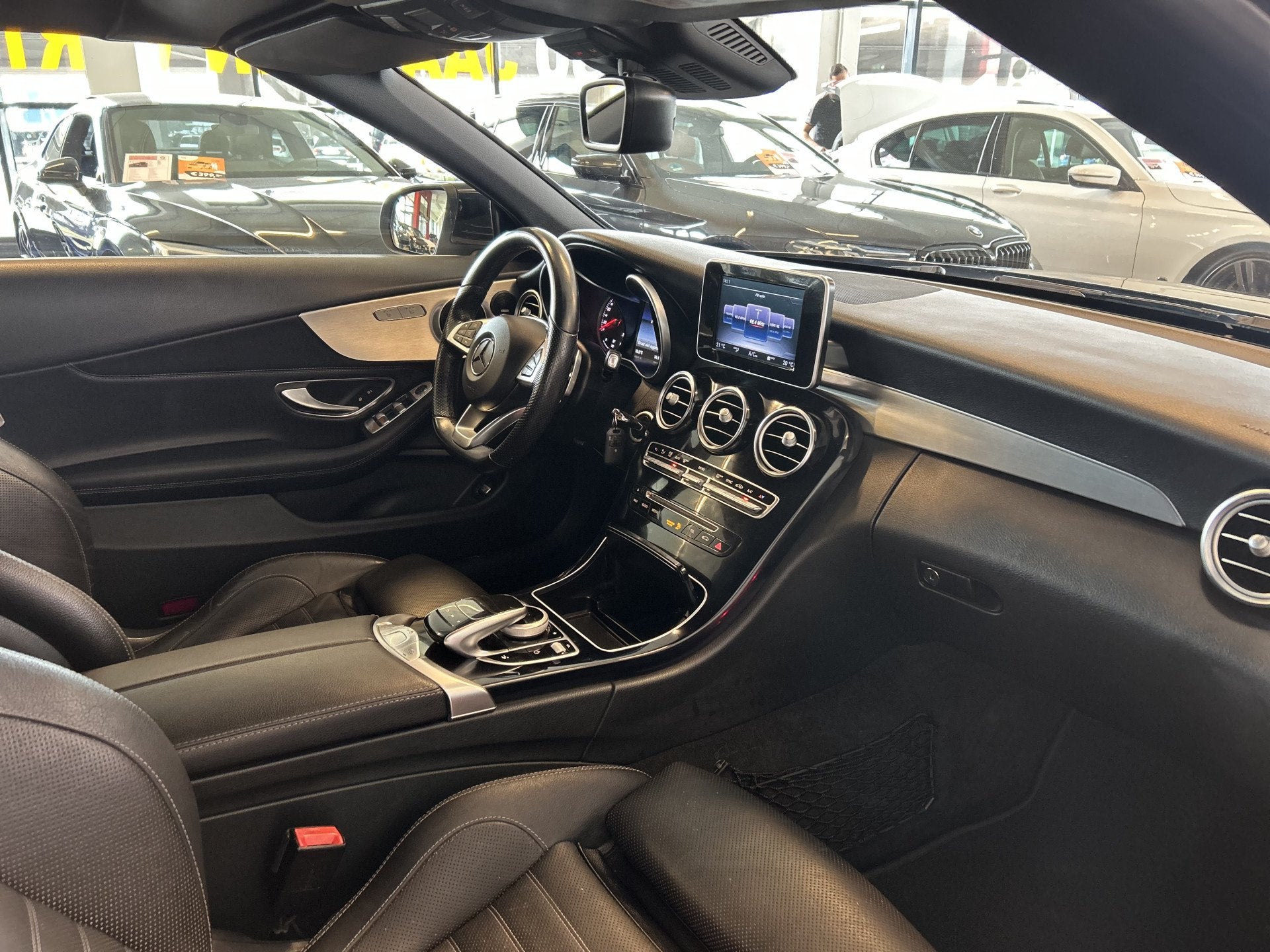 Mercedes-Benz C-Klasse Cabrio 250 Edition 1 AMG | Cruise con, Auto's, Automaat, Achterwielaandrijving, 4 cilinders, 4 stoelen