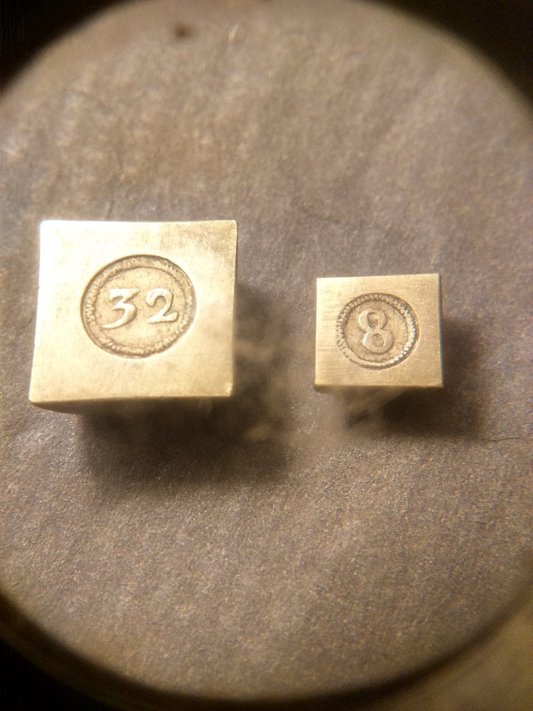 gezocht gewicht karaatgewicht muntgewicht gewichtje diamant, Ophalen of Verzenden