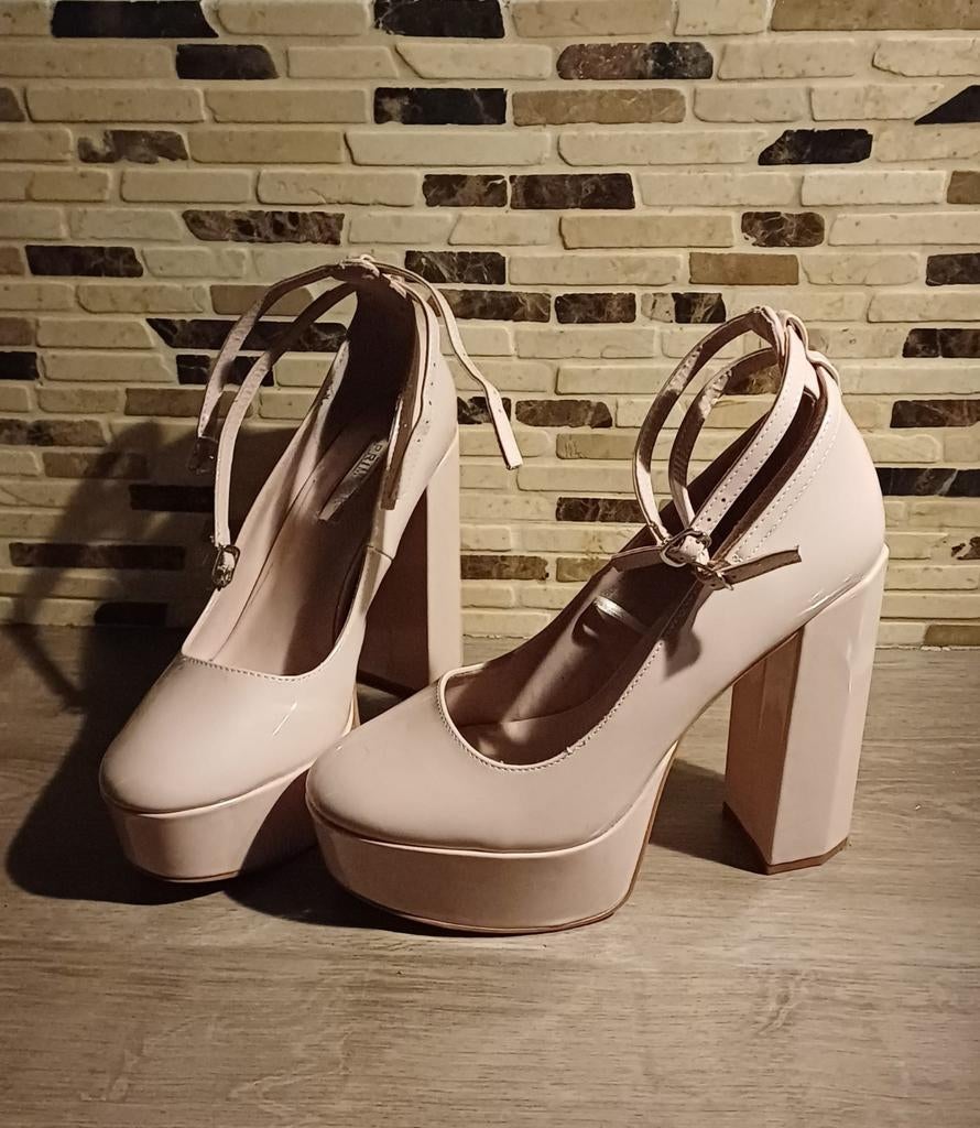 Licht roze glimmende pumps met hoge brede hak maat 38, Meisje, Schoenen, Ophalen of Verzenden, Zo goed als nieuw