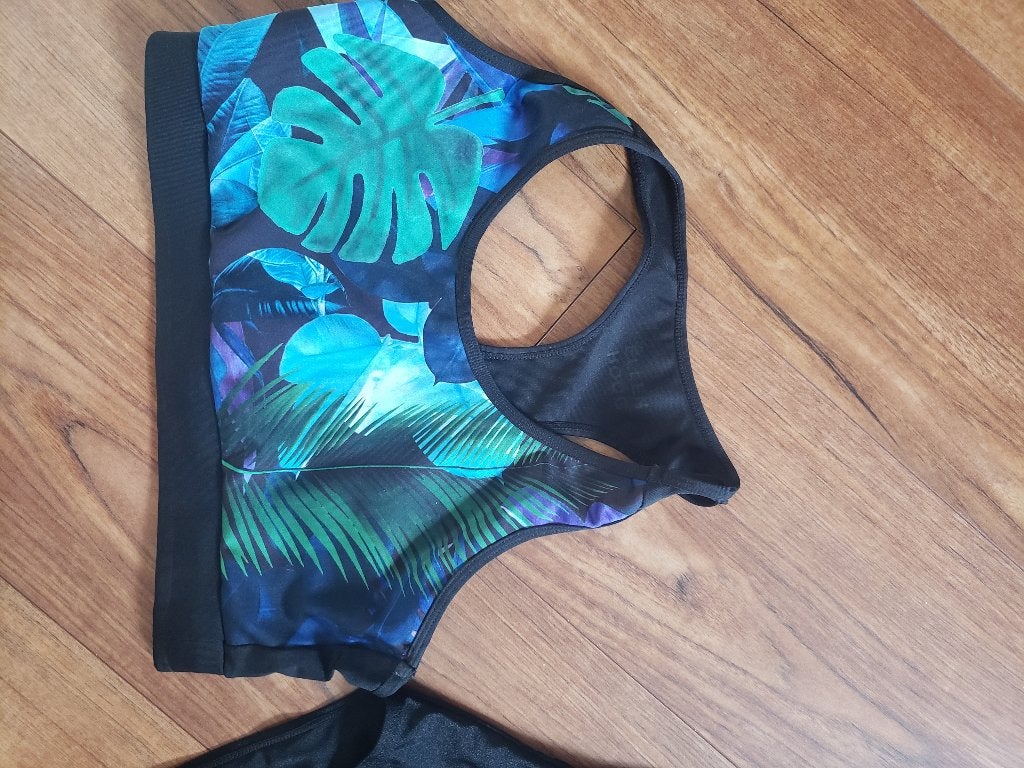 Sport hempje maat m, Ophalen, Zo goed als nieuw, Zwart, Bikini