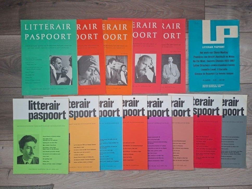 Literair Paspoort - 14 nummers uit 1963-1965, Ophalen of Verzenden, Gelezen, Overige typen