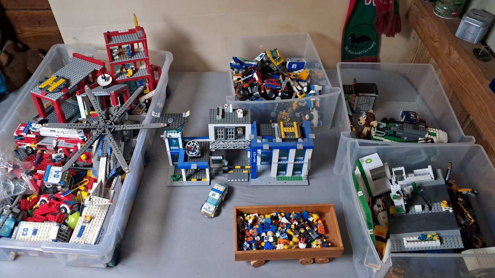 Grote partij LEGO City met diverse sets en minifiguren, Ophalen of Verzenden, Gebruikt, Overige merken