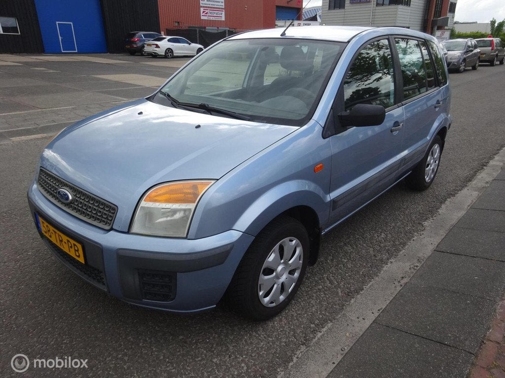 Ford Fusion 1.4-16V Ghia, Auto's, Ford, Voorwielaandrijving, 15 km/l, Gebruikt, Metallic lak