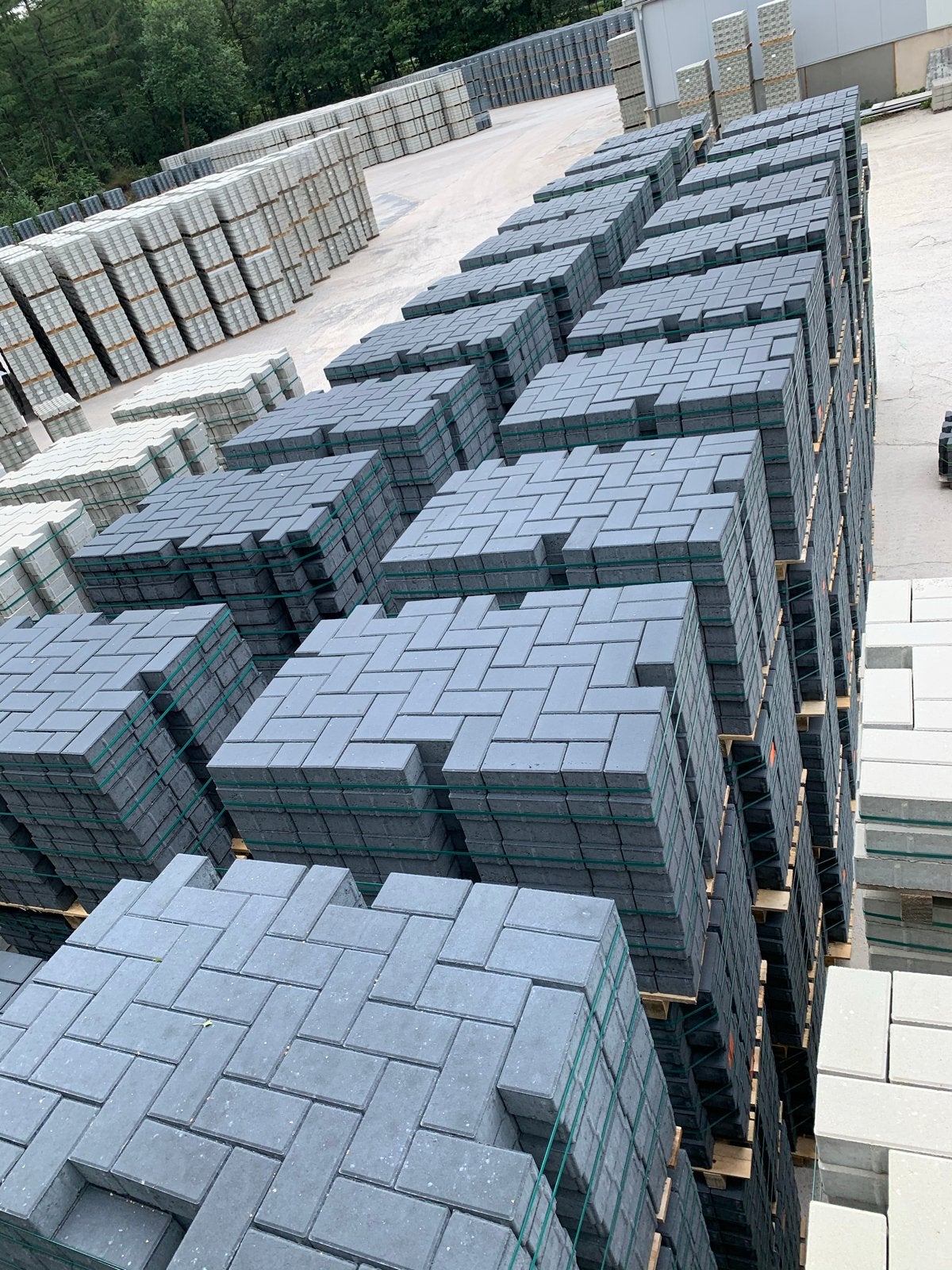 Nieuwe betonklinkers antraciet 8cm, Ophalen, Klinkers, Nieuw, 10 m² of meer