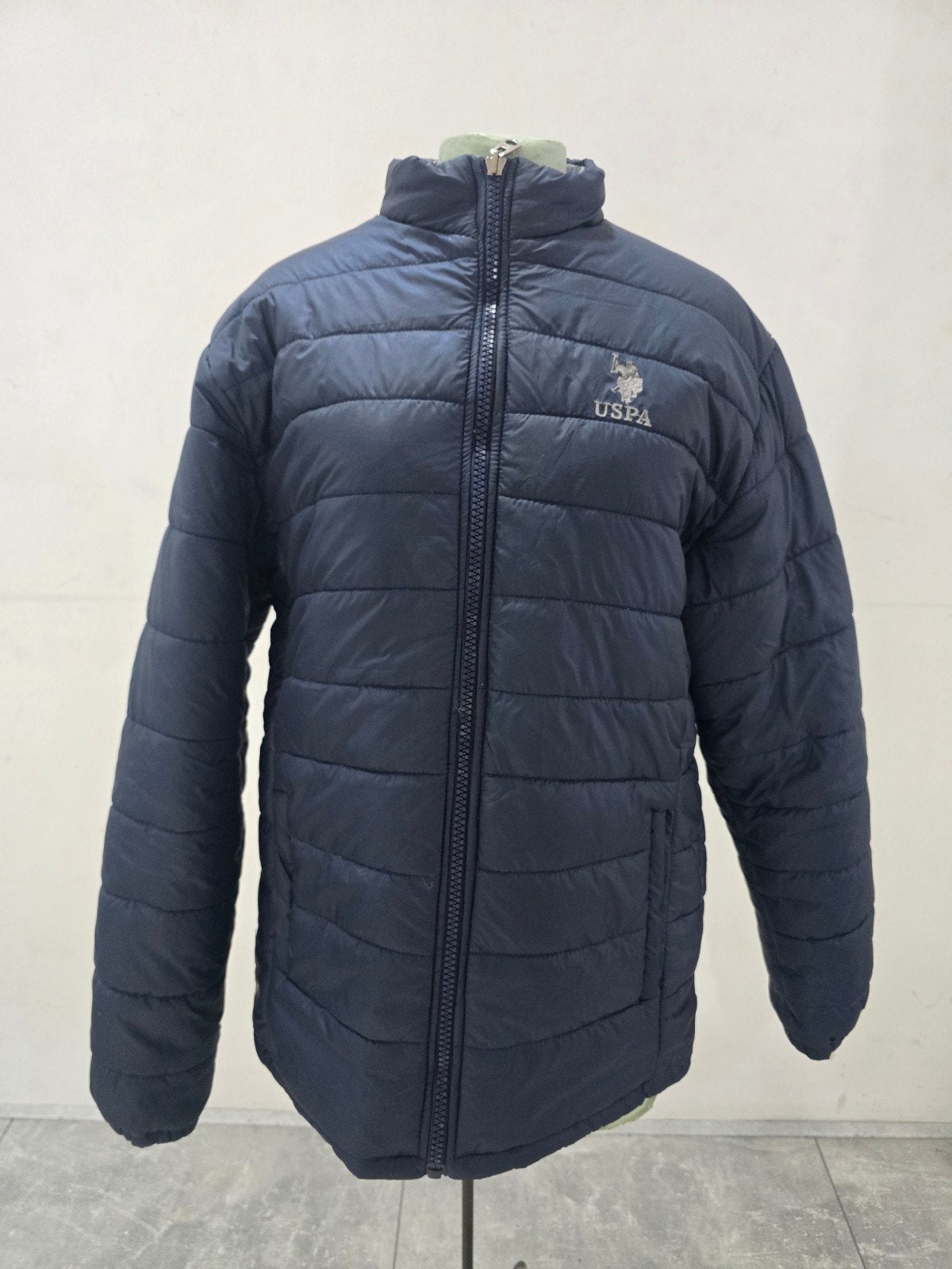 USPA Gewatteerde Jas - Donkerblauw, Maat L, Maat 52/54 (L), U.S. Polo Assn., Blauw, Ophalen of Verzenden
