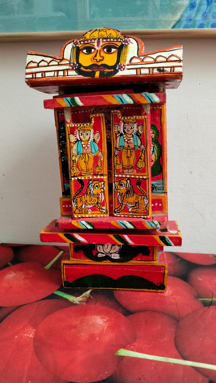Handgeschilderde Indiase houten Kavad, Ophalen of Verzenden