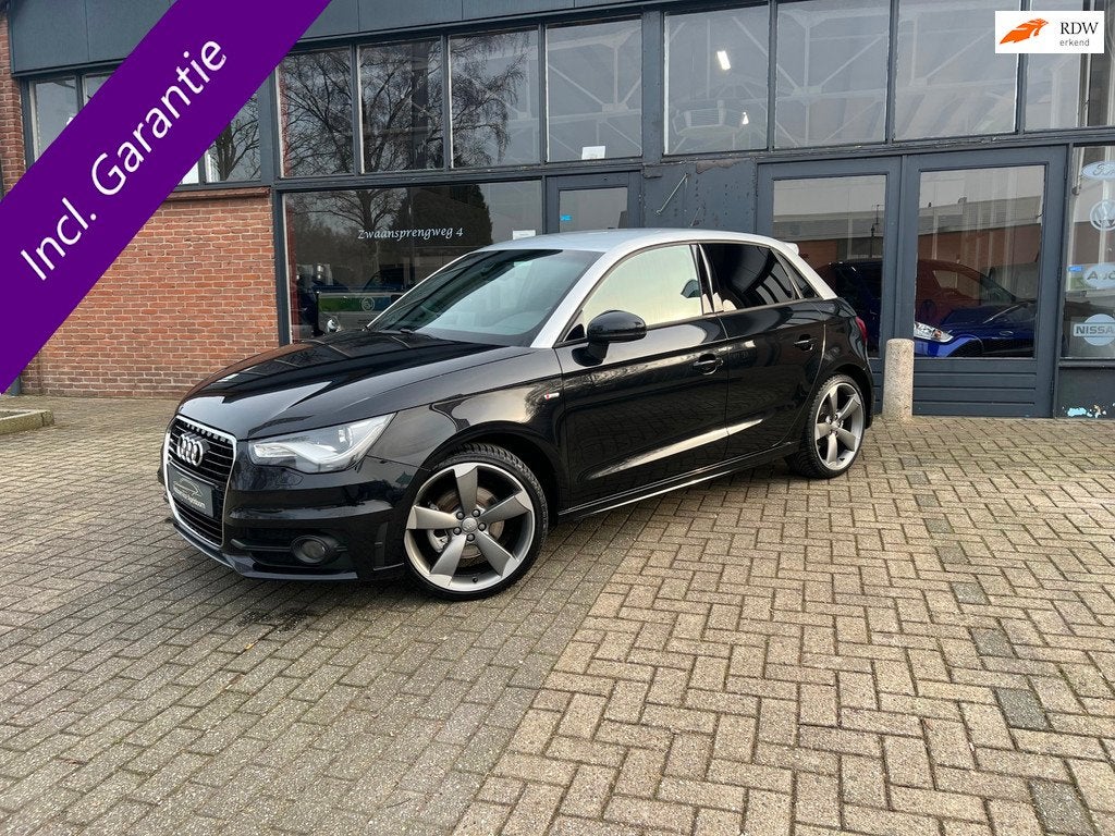 Audi A1 Sportback 1.4 TFSI Attraction Pro Line Business, 185, Auto's, Audi, Zwart, 4 cilinders, 4 stoelen, Leder en Stof
