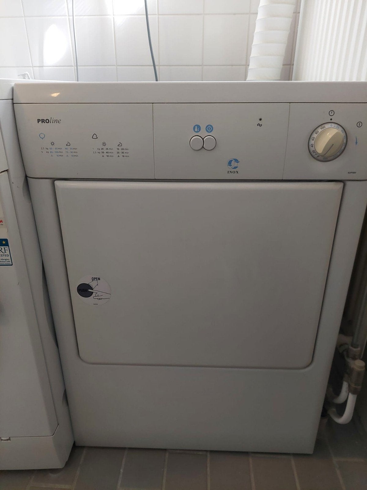 Proline Luchtafvoerdroger met afvoerslang, Ophalen, 6 tot 8 kg, Gebruikt, Luchtafvoer