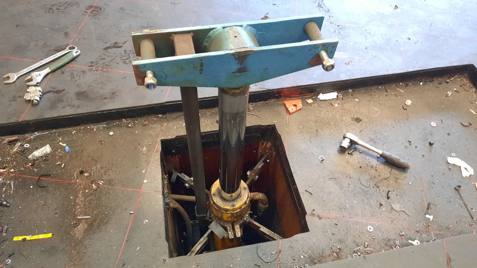 motor brug, 100 liter of meer, Ophalen, Gebruikt, Transportkar