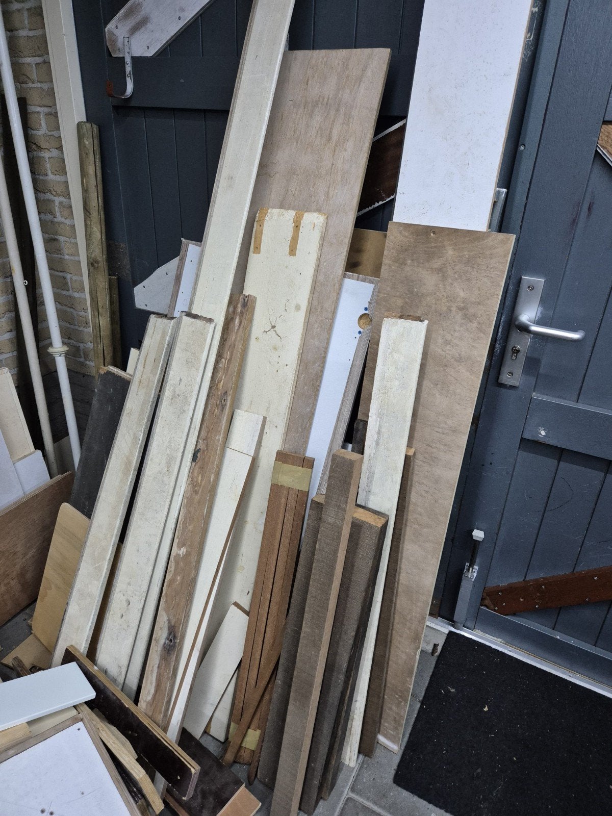 Gratis hout: diverse soorten /maten (hardhout, vuren, multi, Ophalen