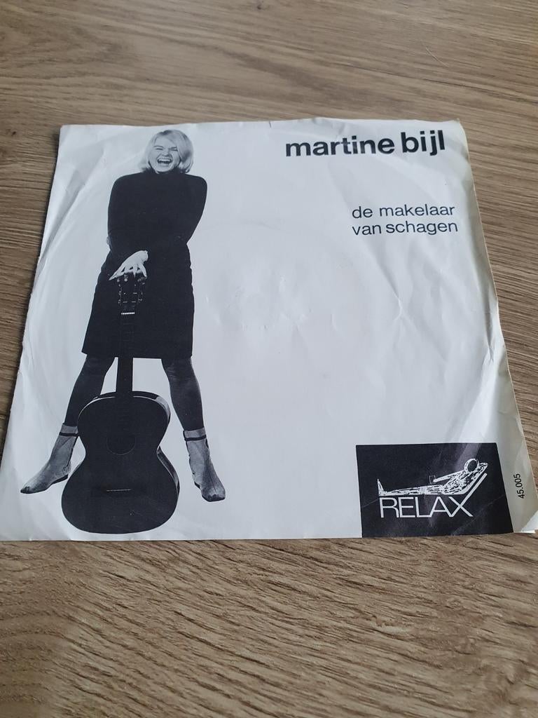 Single Martine Bijl makelaar uit Schagen, Cd's en Dvd's, Vinyl | Nederlandstalig, Ophalen of Verzenden, Zo goed als nieuw, Overige formaten