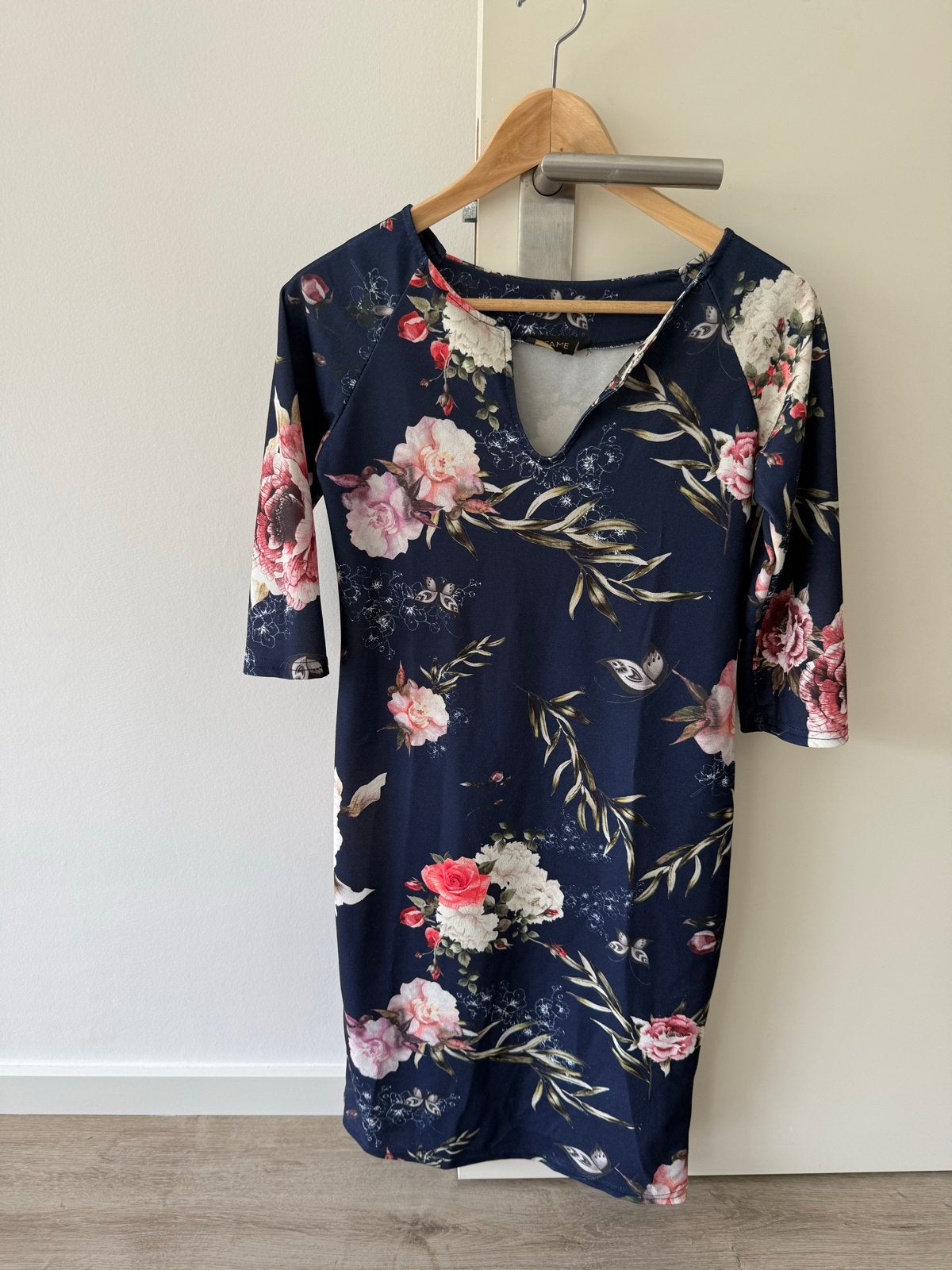 FAME Bloemenjurk small, Kleding | Dames, Jurken, Maat 38/40 (M), Blauw, Ophalen of Verzenden, Zo goed als nieuw