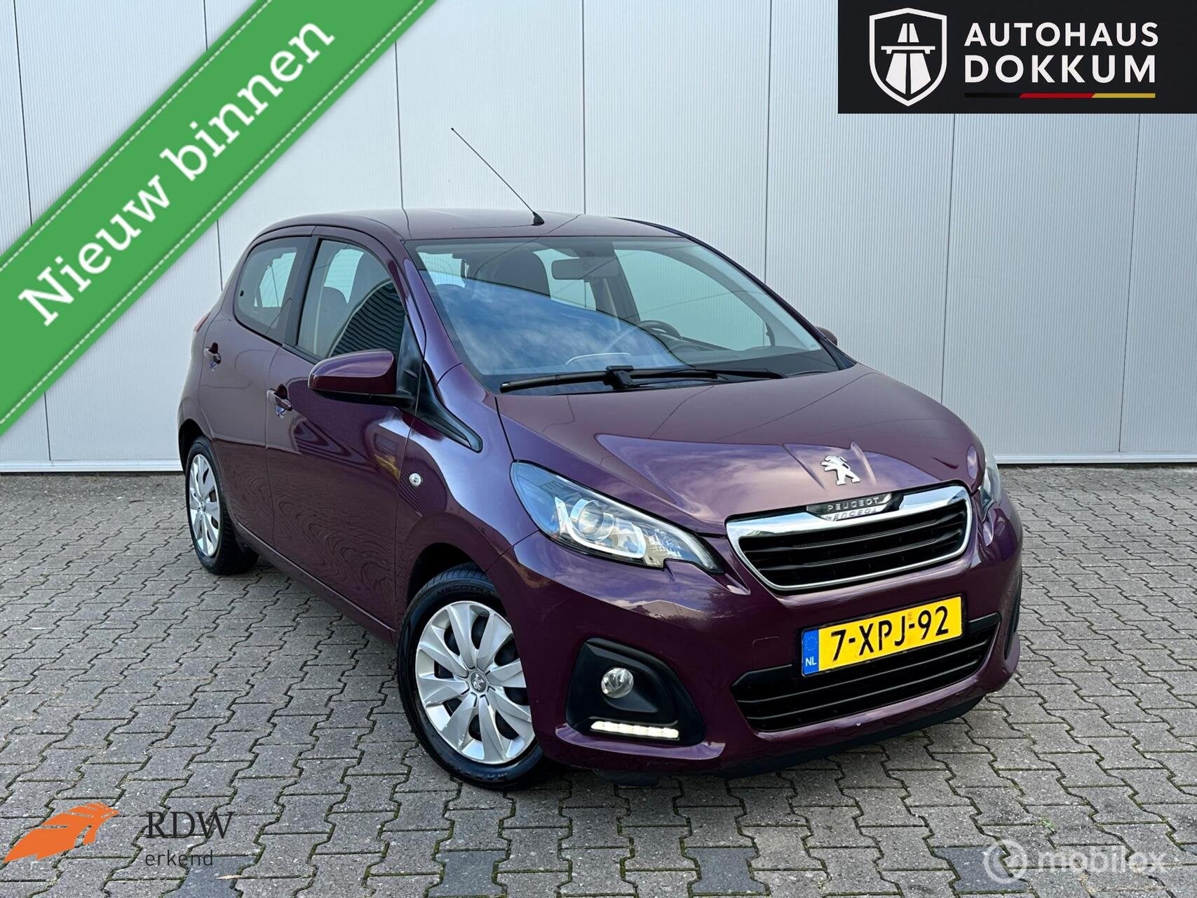 Peugeot 108 1.0 e-VTi Airco / LED / Bluetooth / 5 deurs, Auto's, Voorwielaandrijving, Euro 5, Stof, Gebruikt
