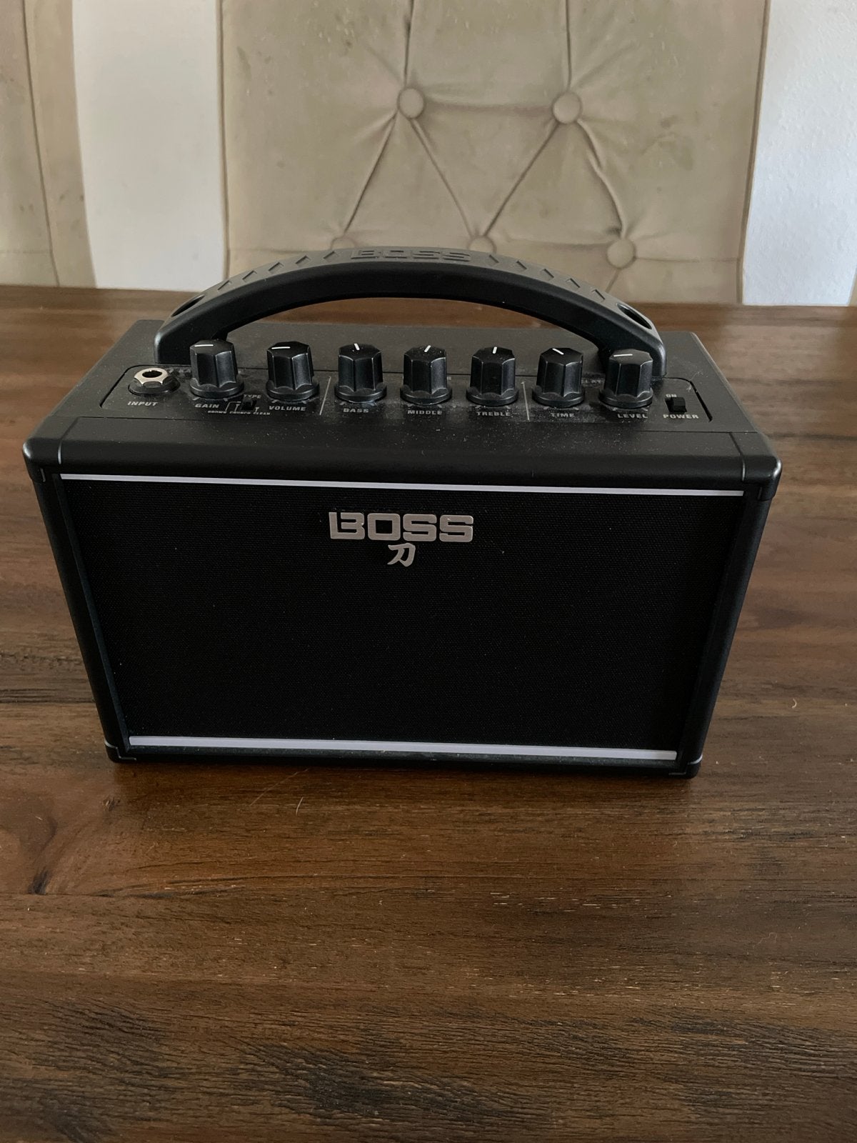 Boss Katana Mini gitaarversterker - Zo goed als nieuw, Ophalen of Verzenden, Zo goed als nieuw, Gitaar, Minder dan 50 watt