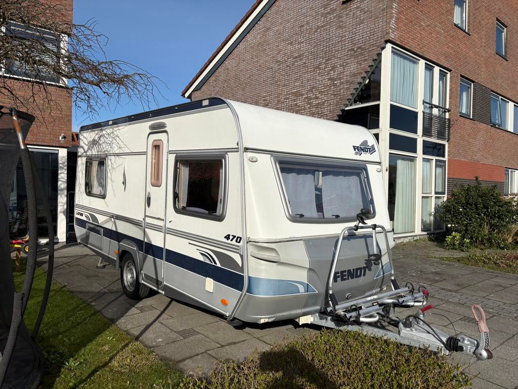 Fendt saphir 470 TDK met stapelbed bj 2008, Caravans en Kamperen, Caravans, Rondzit, Particulier, Schokbreker, Omvormbare zithoek