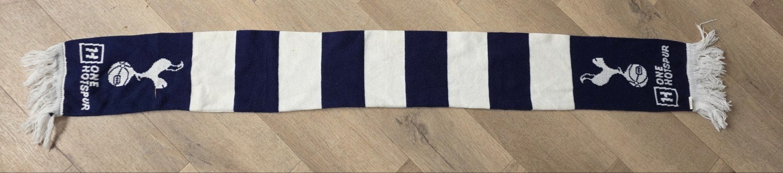 Tottenham Hotspur sjaal, Maat XL, Ophalen of Verzenden, Nieuw