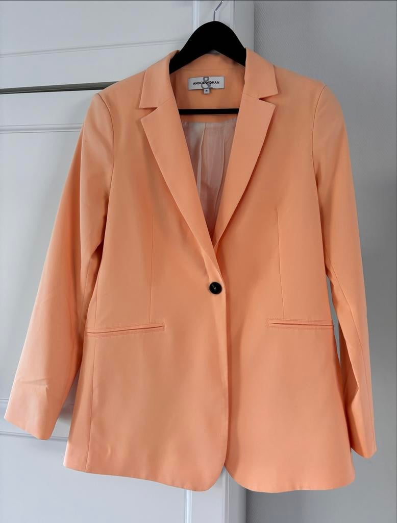 Zo goed als nieuwe &Co Woman blazer - Model Kara - Peach, Maat 38/40 (M), Oranje, Ophalen of Verzenden, Zo goed als nieuw