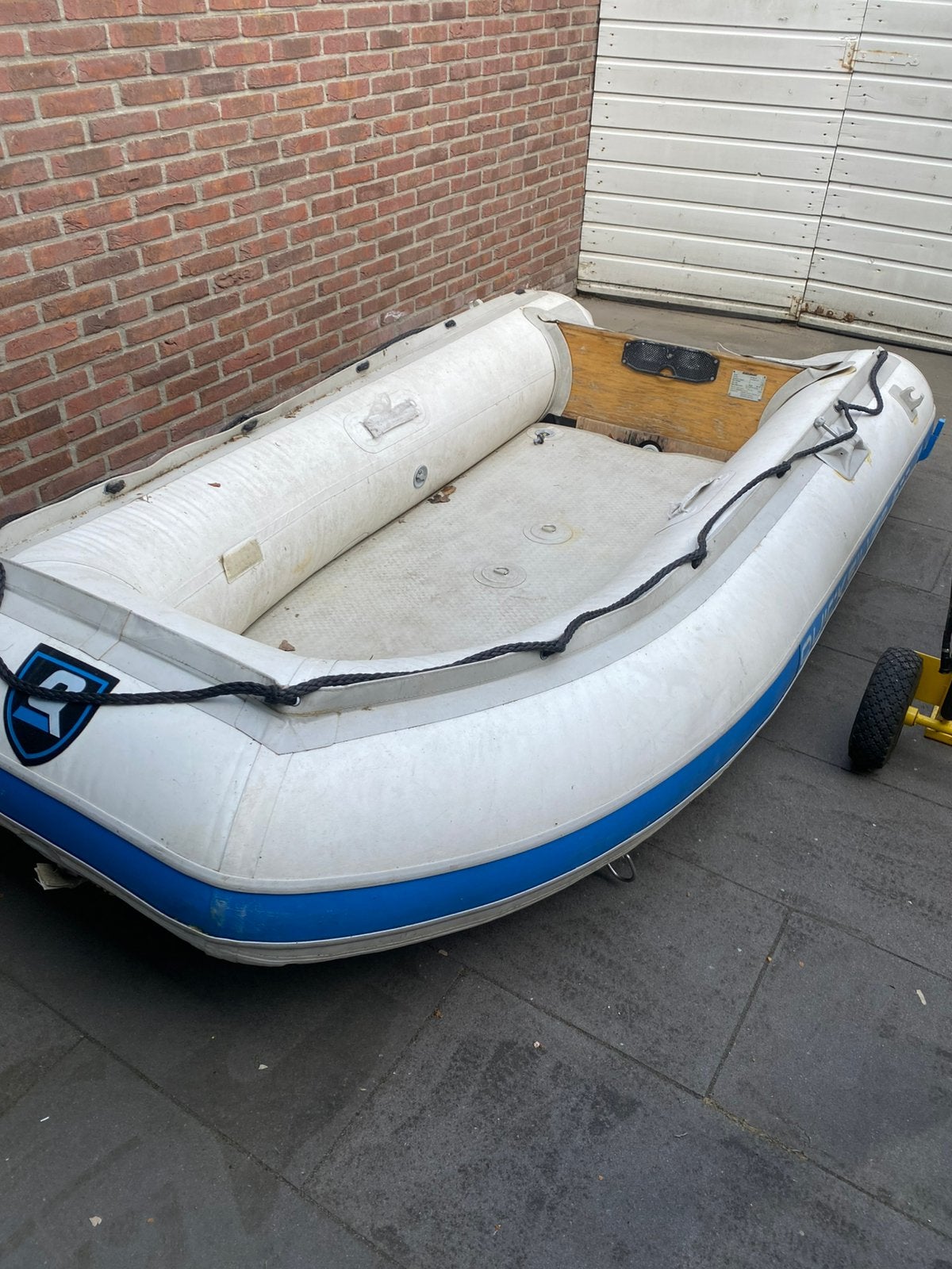 Rubberboot met buitenboordmotor, Ophalen, Gebruikt