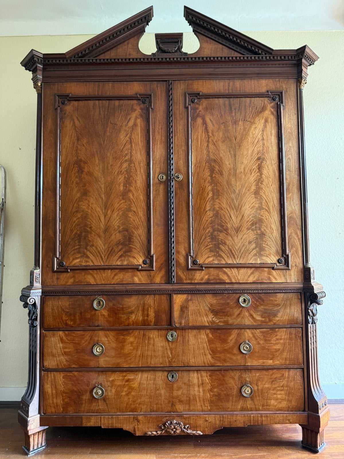 Te koop: Prachtige antieke kast, Antiek en Kunst, Antiek | Meubels | Kasten, Ophalen