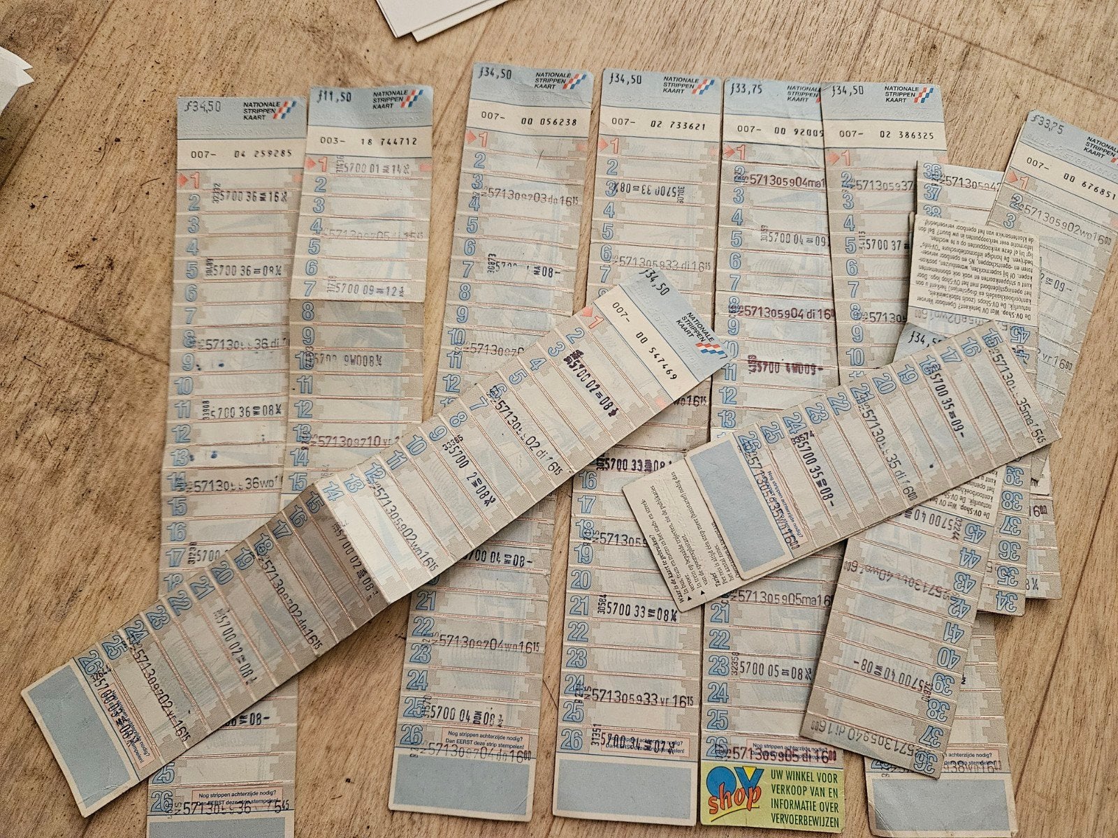 Verzameling oude Nationale Kaartjes/Strippenkaarten, Ophalen of Verzenden, 1980 tot heden, Nederland, Knipsel(s)