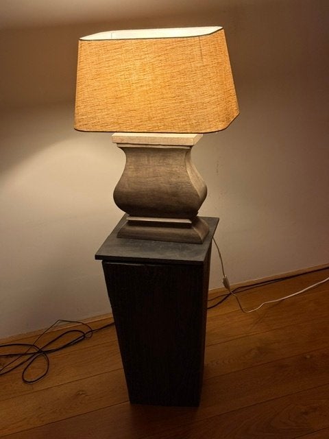 fraaie klassieke, rustieke schemerlamp., Huis en Inrichting, Lampen | Tafellampen, Ophalen, Wit, Zo goed als nieuw, Klassiek