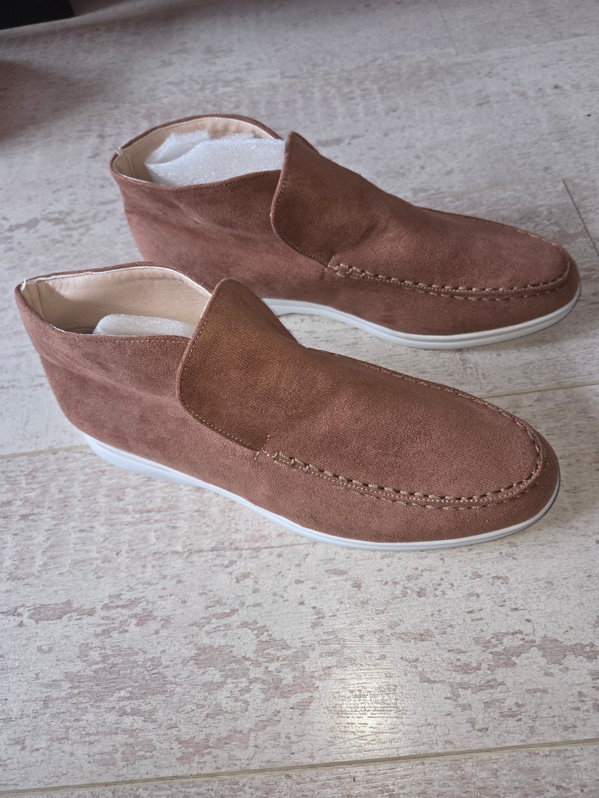 Nieuwe suède loafers - Maat 44, Ophalen of Verzenden, Nieuw, Bruin, Loafers