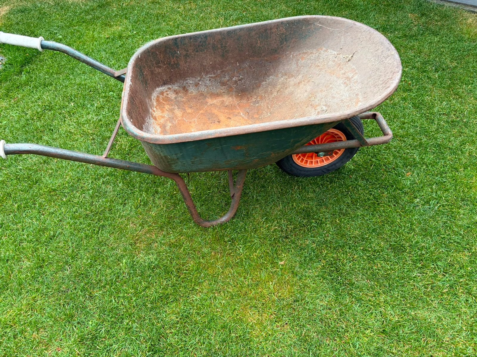 Kruiwagen, Tuin en Terras, Kruiwagens, Ophalen, Zo goed als nieuw