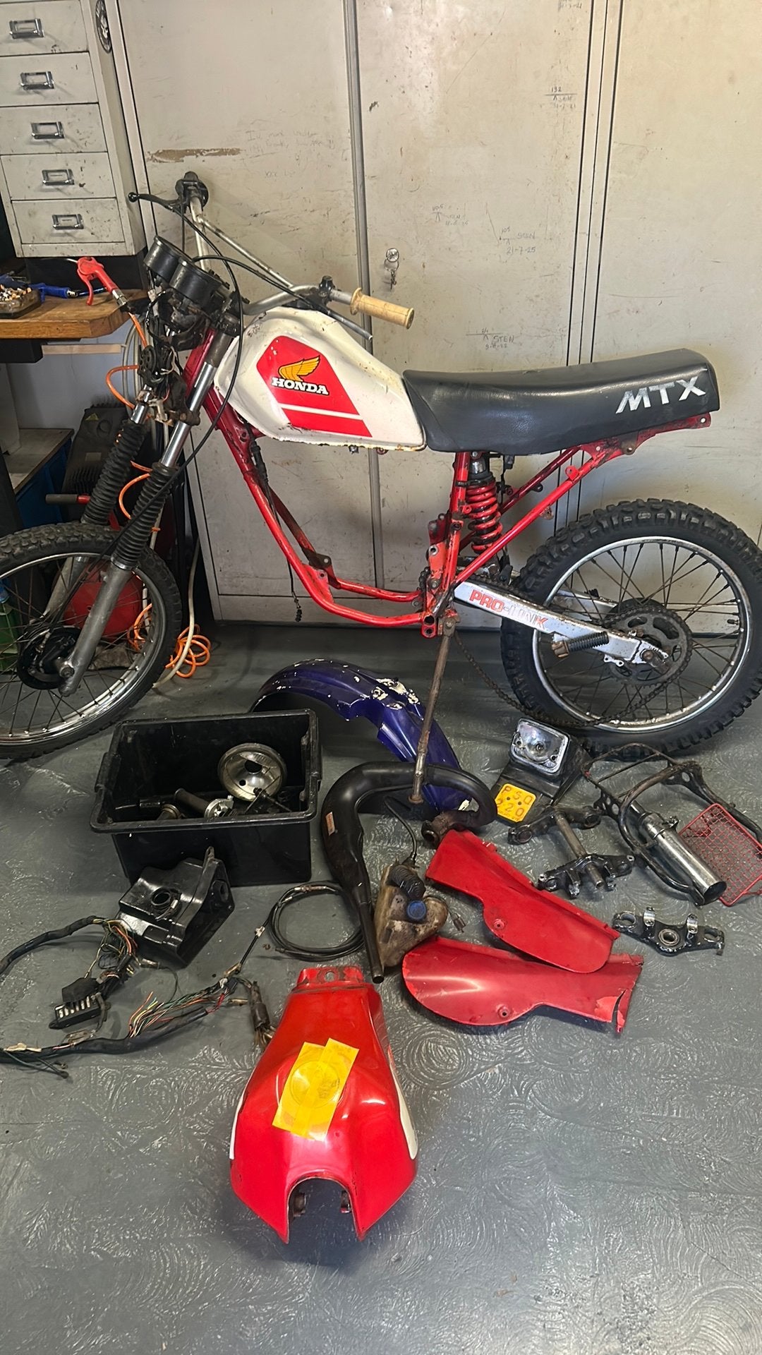 Honda mtx crosser onderdelen, Fietsen en Brommers, Ophalen, Zo goed als nieuw, MTX