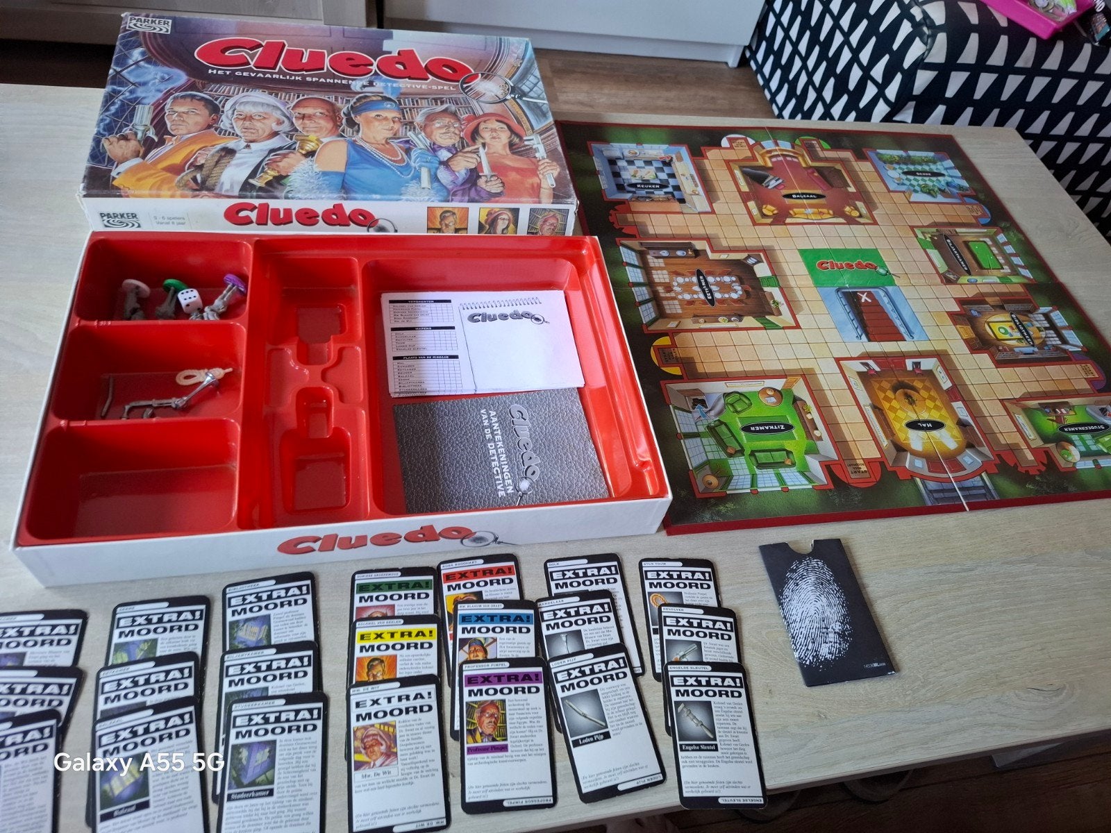 Cluedo Bordspel - Het Gevaarlijk Spannende Detective-spel, Hobby en Vrije tijd, Gezelschapsspellen | Bordspellen, Parker, Gebruikt