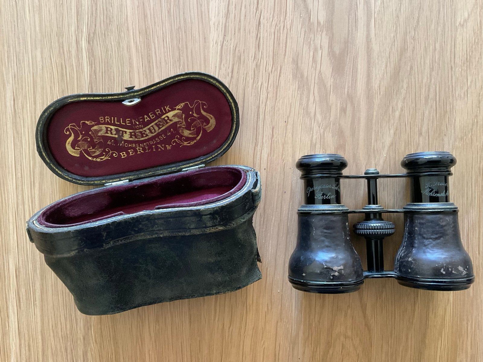 Antieke opera kijker met originele etui - Brillenfabrik R. T, Ophalen of Verzenden
