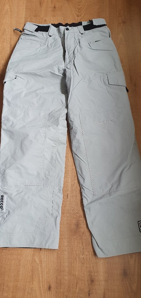 Snowboard broek dames maat M, Kleding | Dames, Wintersportkleding, Ophalen of Verzenden, Zo goed als nieuw, Maat 38/40 (M), Broek