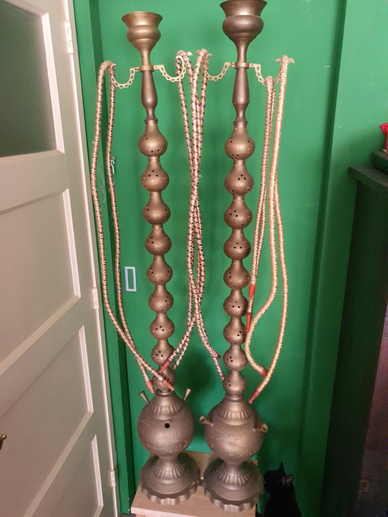 Waterpijp Shisha Antiek Koper Messing 136 cm hoog 4,9 kg/st., Ophalen, Koper of Brons