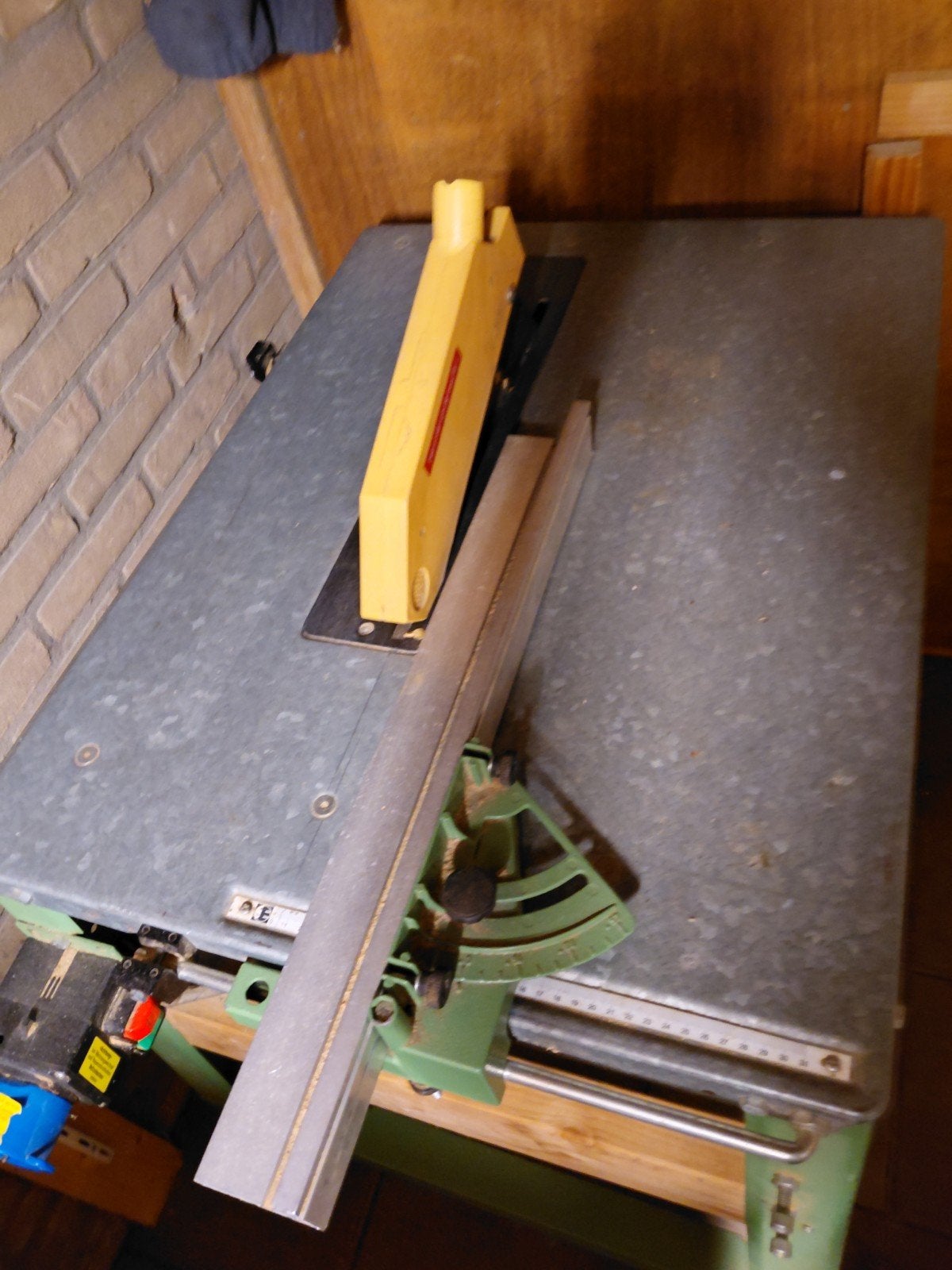 Elektrum Beckum Tafelzaag - Robuust en Betrouwbaar, Doe-het-zelf en Verbouw, Ophalen, Gebruikt, Cirkelzaag, 30 tot 70 mm