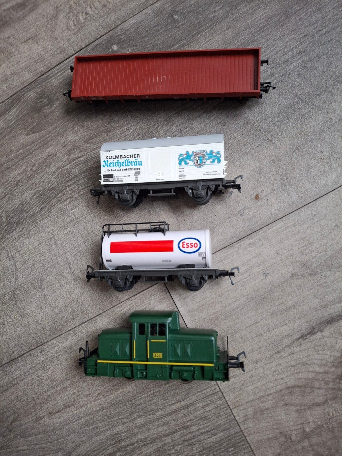 Modelspoorbaan set: Locomotief en diverse wagons, Ophalen of Verzenden