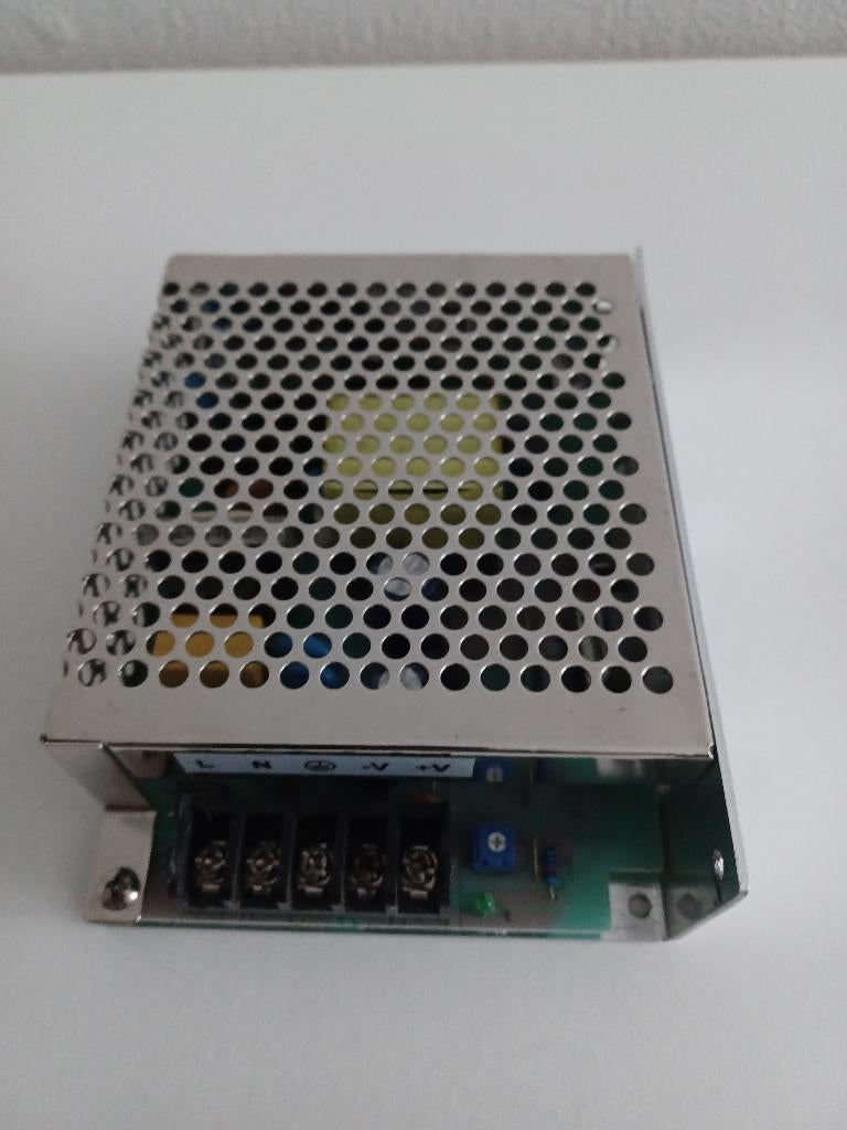 Netvoeding XP Power, Ophalen of Verzenden, Zo goed als nieuw